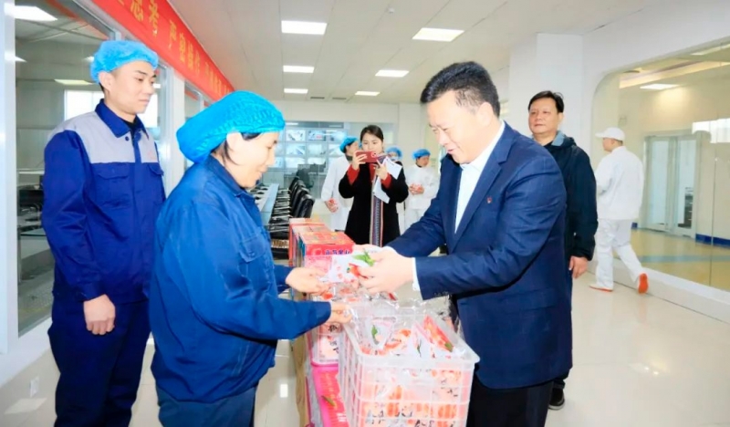 新春慰問送關懷——集團黨委書記、董事長慰問春節(jié)期間堅守崗位的一線職工